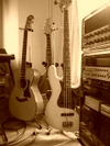 061102_guitars_ed_m